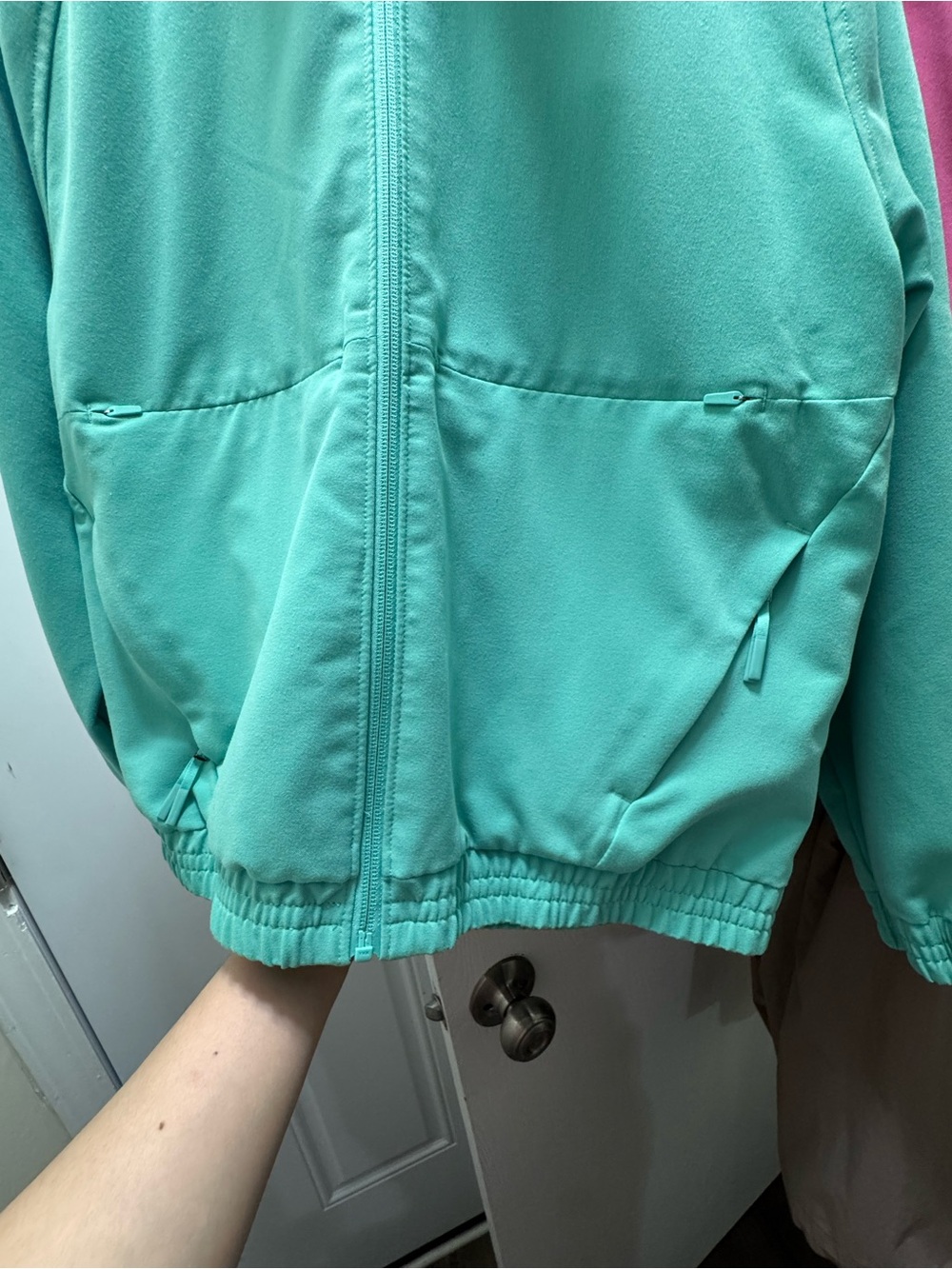 Figs Sydney Scrub Jacket Surgical Green - Small - Picture 5 of 5